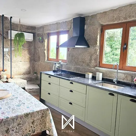 Casa Do Cabeco De Boi By Refugio Ao Luar * Terras de Bouro